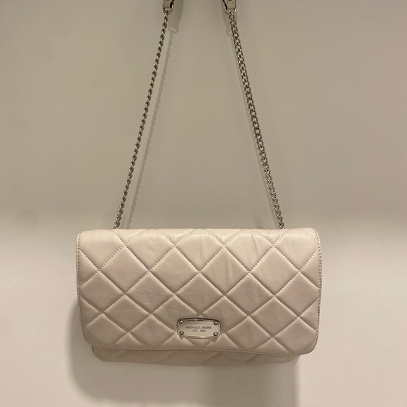 Vintage Cream Michael Kors Purse - Picture 4 of 6